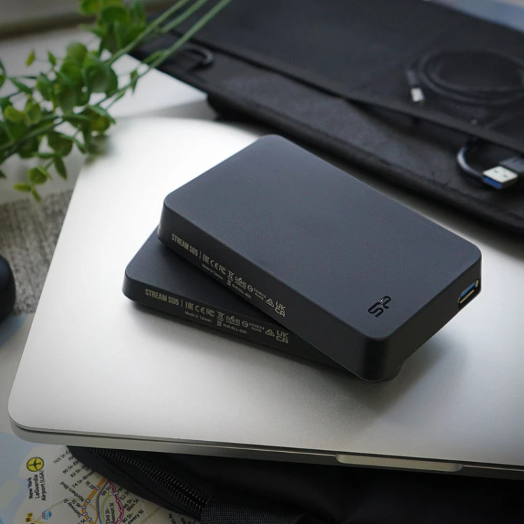 هارد اکسترنال سیلیکون پاور مدل Stream S05 ظرفیت یک ترابایت دارای رابط USB Type-A 3.2