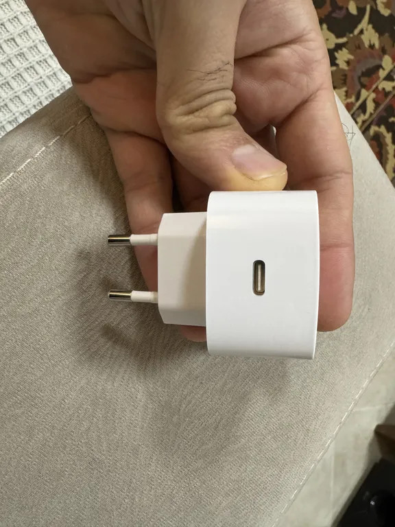 شارژر دیواری 33 وات هادرون مدل C1013